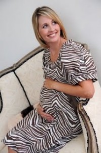 byogchanel byogchanel 199x300 Hip Mamas Can B.Y.O.G. (Bring Your Own Gown) To Labor And Delivery!